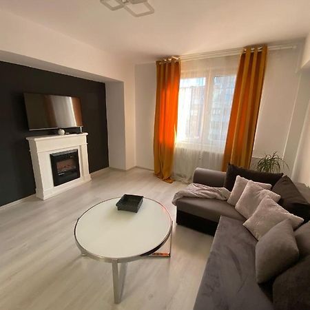 Ultracentral Apartament Unirii/ Centru Vechi Bucharest Luaran gambar