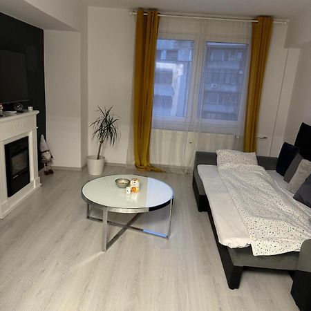 Ultracentral Apartament Unirii/ Centru Vechi Bucharest Luaran gambar